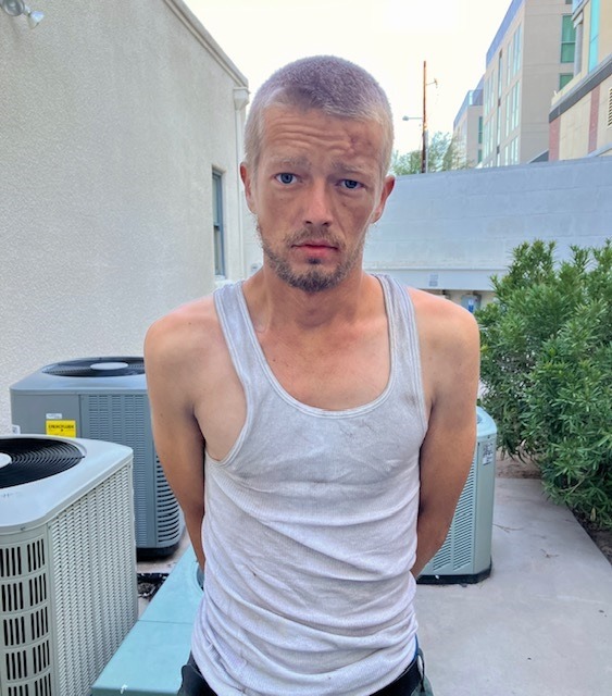 Picture of Zachary Larson